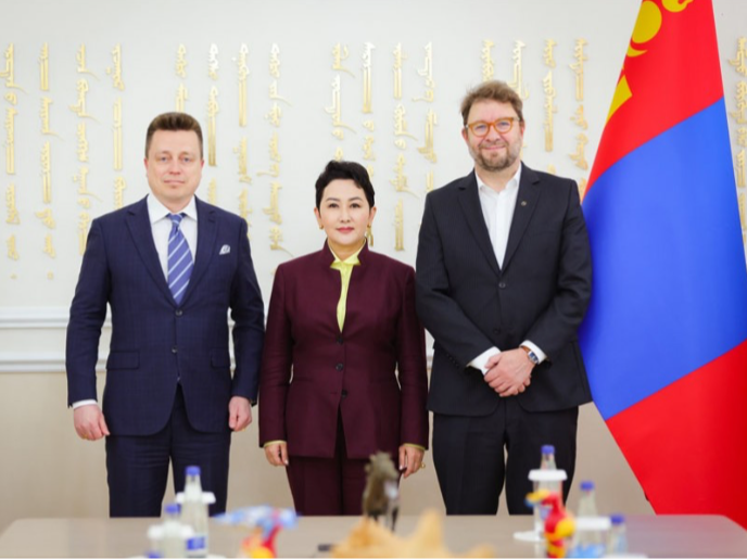 ГХЯ: Финланд улсын парламентын төлөөлөгчдийг хүлээн авч уулзав